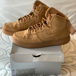 Air Force 1 High '07 LV8